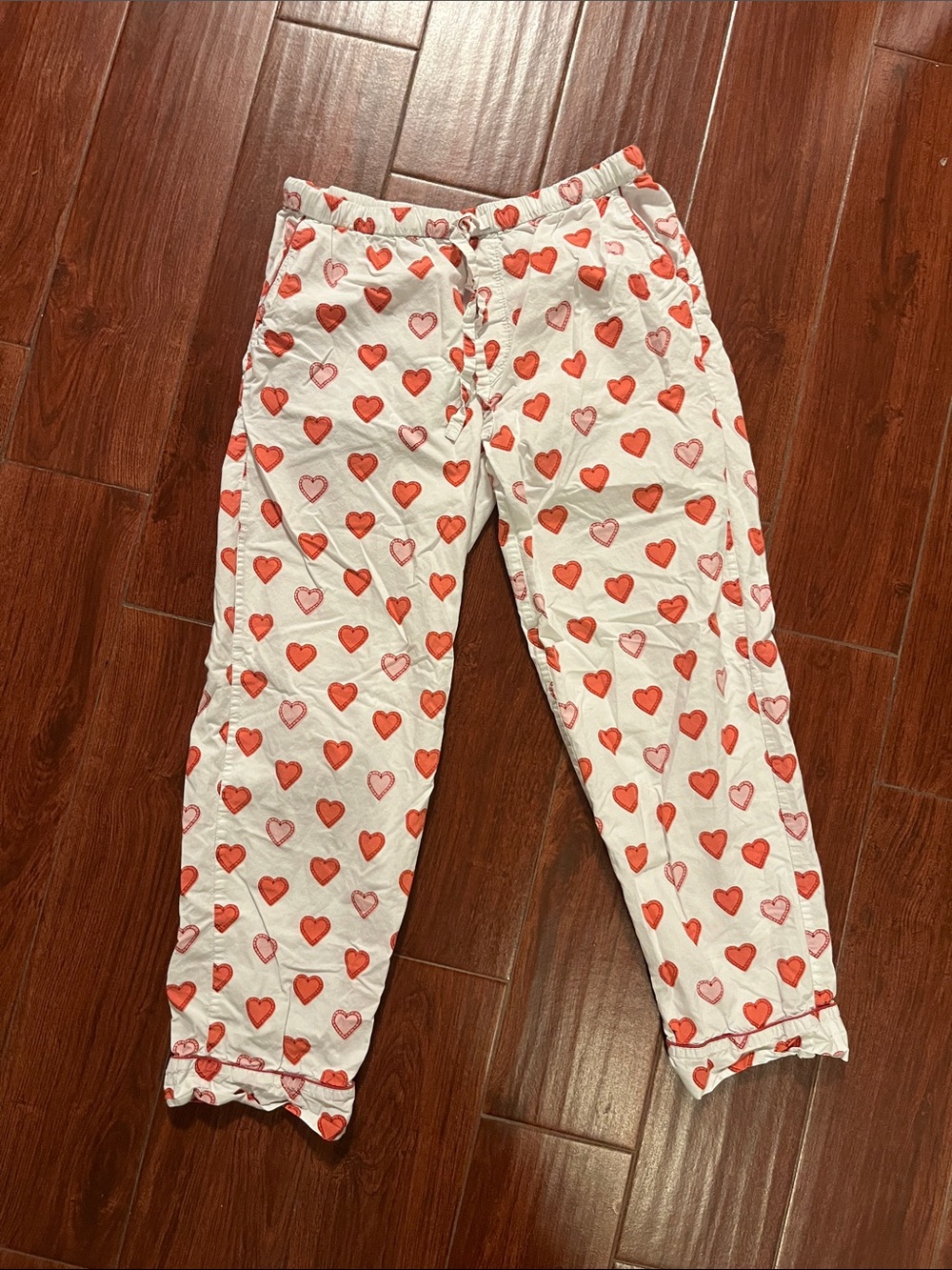 Printfresh x Anthropologie White Pajama Pants with Red & Pink Heart Print